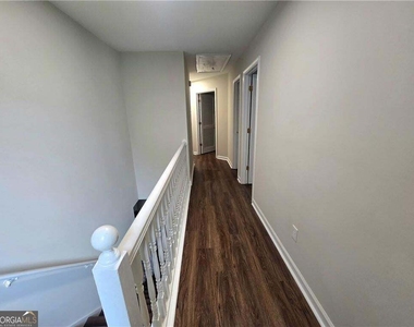 1400 Windage Way Sw - Photo Thumbnail 14