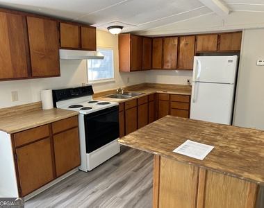 203 Mt Moriah - Photo Thumbnail 3