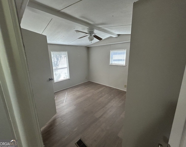 203 Mt Moriah - Photo Thumbnail 5