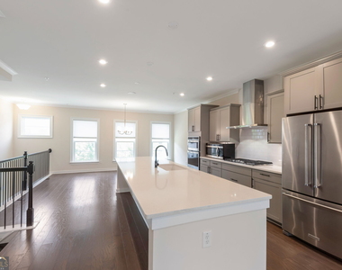 2130 Holtz Lane - Photo Thumbnail 15
