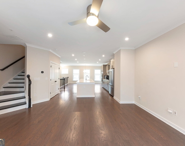 2130 Holtz Lane - Photo Thumbnail 19