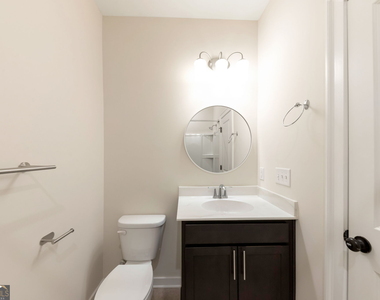 2130 Holtz Lane - Photo Thumbnail 7