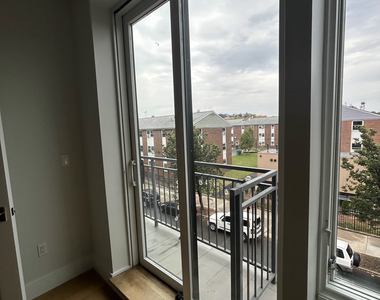 177 Palmetto Street - Photo Thumbnail 6