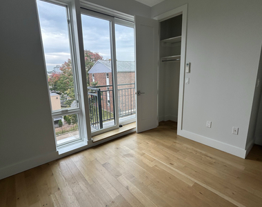 177 Palmetto Street - Photo Thumbnail 3