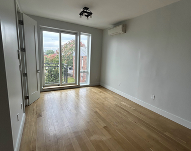 177 Palmetto Street - Photo Thumbnail 7