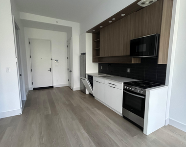 74 N 1st - Photo Thumbnail 1