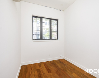 228 Kingsland Ave 11222 - Photo Thumbnail 7
