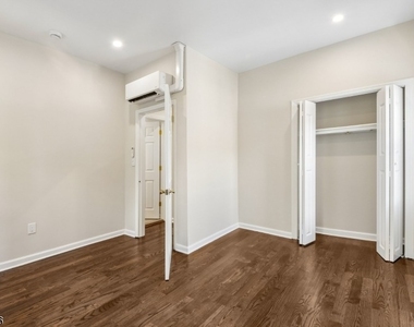 166 Maplewood Ave - Photo Thumbnail 7