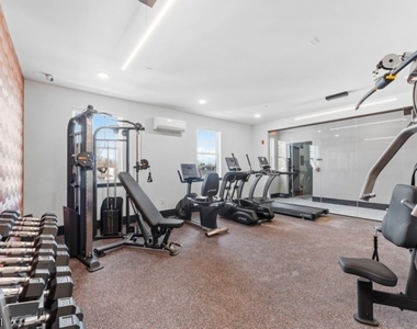 518 Vosseller Ave - Photo Thumbnail 22