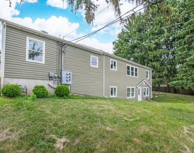 21 Walsh Rd - Photo Thumbnail 23