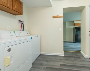 21 Walsh Rd - Photo Thumbnail 21