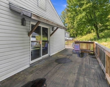 59 Mendham Ave - Photo Thumbnail 1