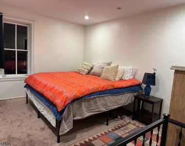 65 Coryell St - Photo Thumbnail 15