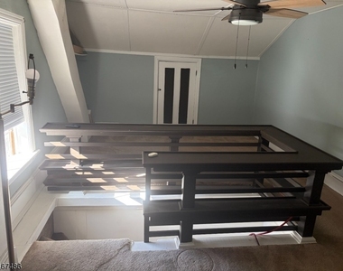 65 Coryell St - Photo Thumbnail 18