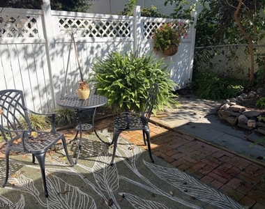 65 Coryell St - Photo Thumbnail 26