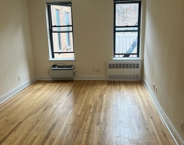  E 76 St / 3rd Avenue - Photo Thumbnail 2