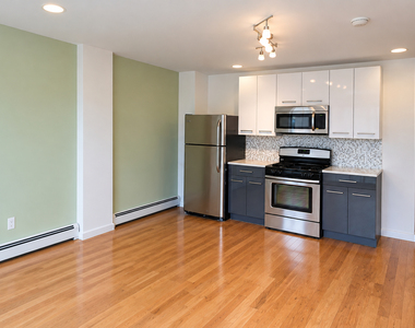 41A Rockaway Avenue - Photo Thumbnail 2