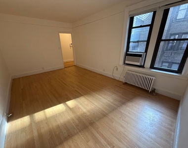 146 West 79th Street - Photo Thumbnail 8