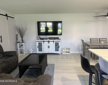 151 Wharfside Dr Drive - Photo Thumbnail 15