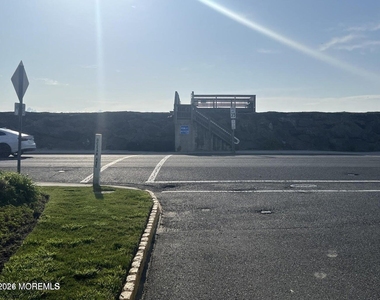 151 Wharfside Dr Drive - Photo Thumbnail 20