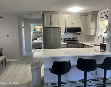 151 Wharfside Dr Drive - Photo Thumbnail 1