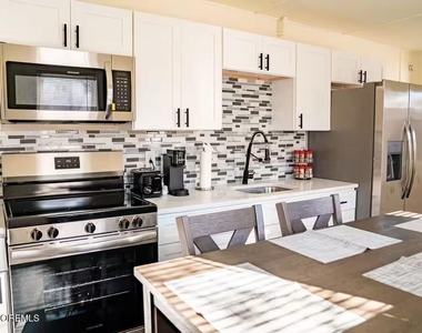 287 Westwood Avenue - Photo Thumbnail 1