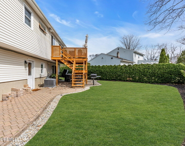 2412 Homestead Avenue - Photo Thumbnail 38