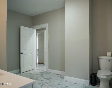 287 Westwood Avenue - Photo Thumbnail 11