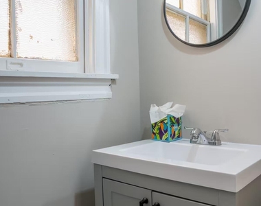 287 Westwood Avenue - Photo Thumbnail 12