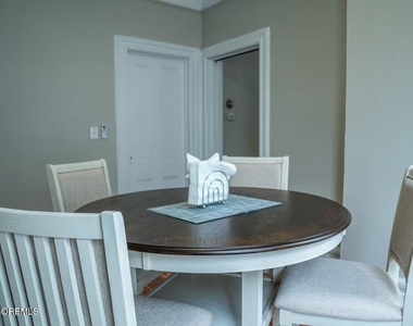 287 Westwood Avenue - Photo Thumbnail 6