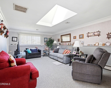 1055 Dove Street - Photo Thumbnail 5