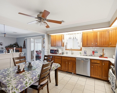 1055 Dove Street - Photo Thumbnail 7