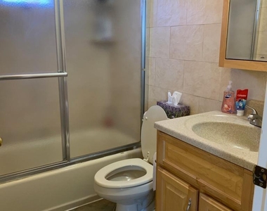 304 Cummings Avenue - Photo Thumbnail 5