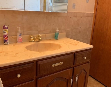 304 Cummings Avenue - Photo Thumbnail 6