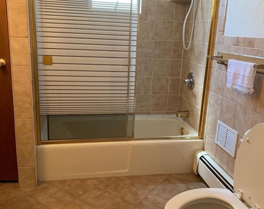 304 Cummings Avenue - Photo Thumbnail 4