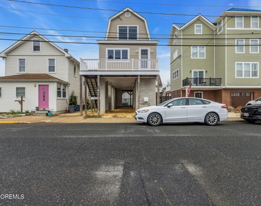 46 Barberie Avenue - Photo Thumbnail 2