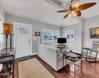 46 Barberie Avenue - Photo Thumbnail 6