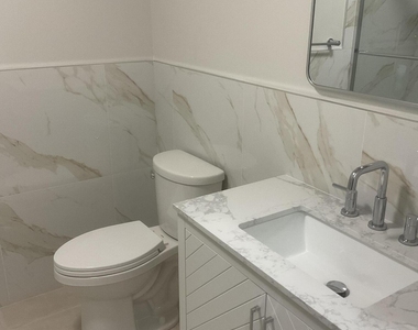 1376 Alvarado Avenue - Photo Thumbnail 4