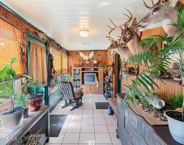 5 Buck Lane - Photo Thumbnail 18