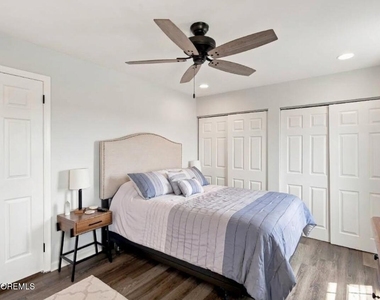 1072 W Bay Avenue - Photo Thumbnail 21