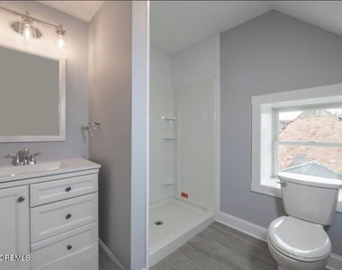 431 Cooper Road - Photo Thumbnail 11
