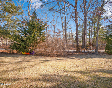 121 Westchester Drive - Photo Thumbnail 22
