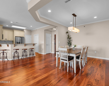 11 Cooper Avenue - Photo Thumbnail 10