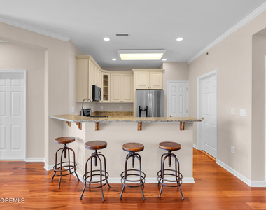 11 Cooper Avenue - Photo Thumbnail 14
