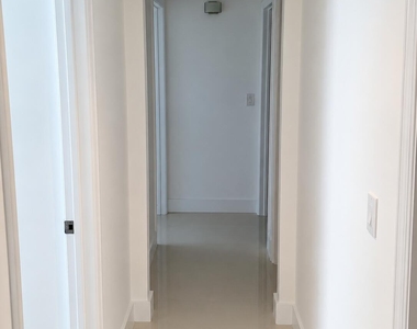 19380 Collins Avenue - Photo Thumbnail 18