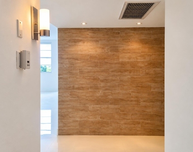 19380 Collins Avenue - Photo Thumbnail 6