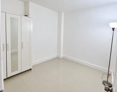 19380 Collins Avenue - Photo Thumbnail 20