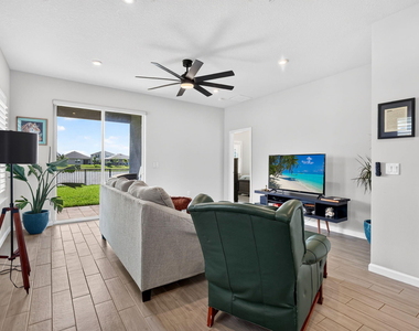 10765 Sw Vasari Way - Photo Thumbnail 13