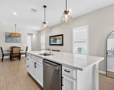10765 Sw Vasari Way - Photo Thumbnail 12