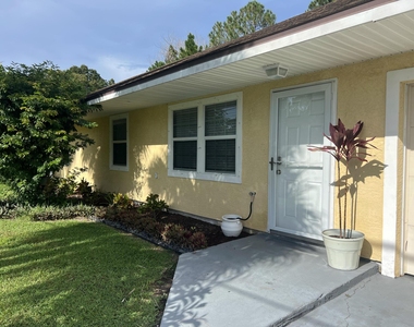 3033 Sw Collings Drive - Photo Thumbnail 1